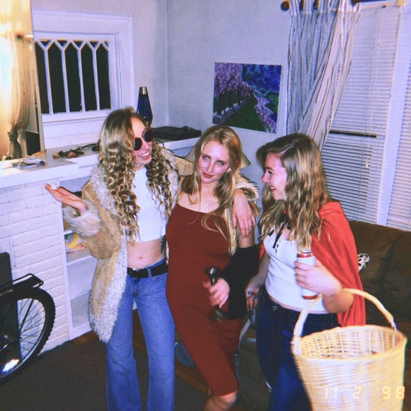 Hello🌿 - Picture 3 of 4